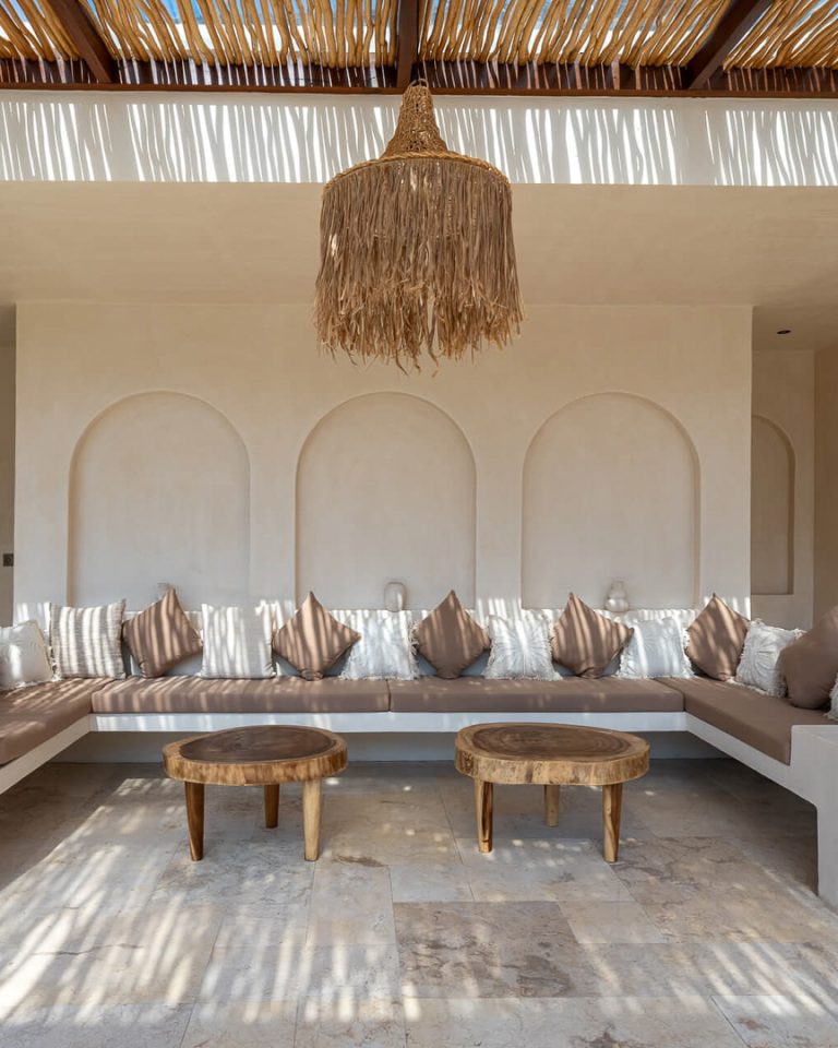 Uluwatu Bali Yoga Retreat with Namastarryn 2026_Lounge